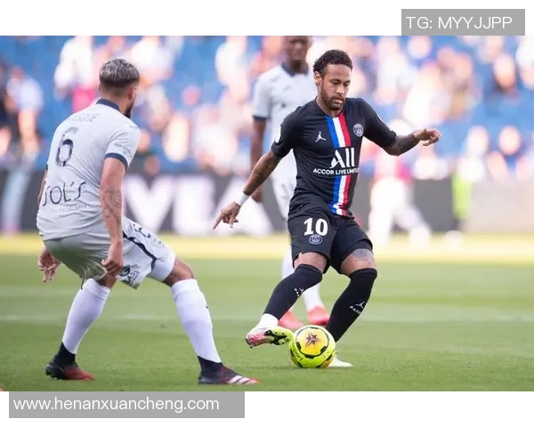 巴黎圣日耳曼队夺得法甲冠军，内马尔表现出色赢得球迷认可